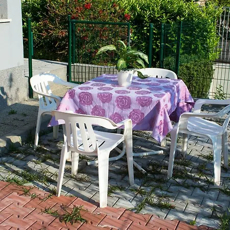 公寓 Dropuljic 珀德垂那